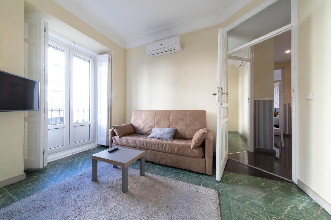 El Jardin Del Angel Atocha Apartment Madrid Exterior photo